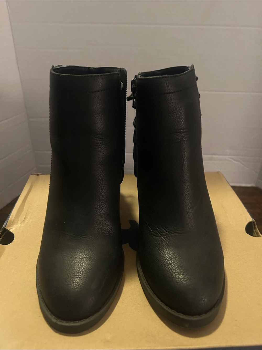 American Eagle Outfitters Black Faux-Leather Ankle Booties with Back Detail